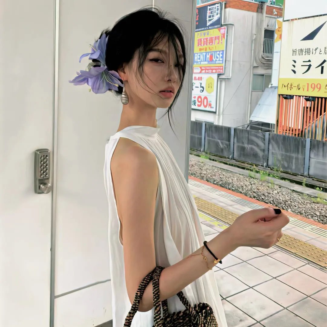 泰山大战女猎人 海报